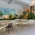 Palmares Luxe Apartment By Simply Comfort